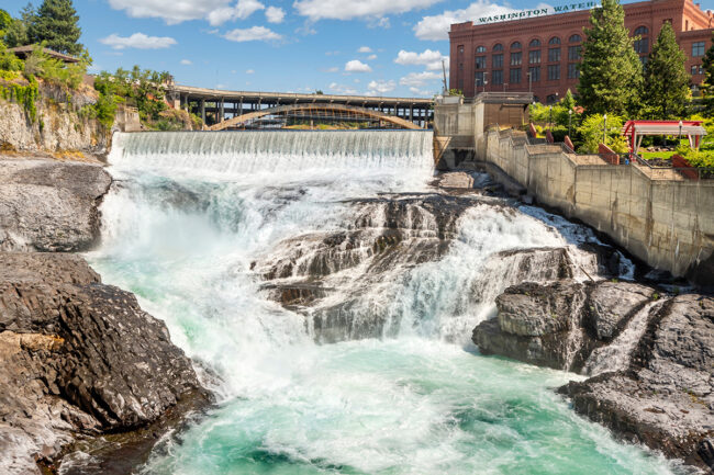 photo of falls near a medical detox center in spokane wa