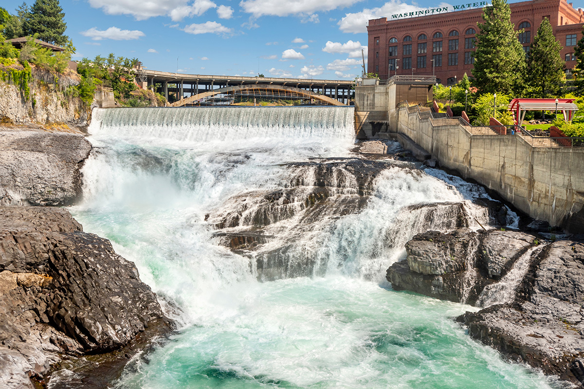 photo of falls near a medical detox center in spokane wa