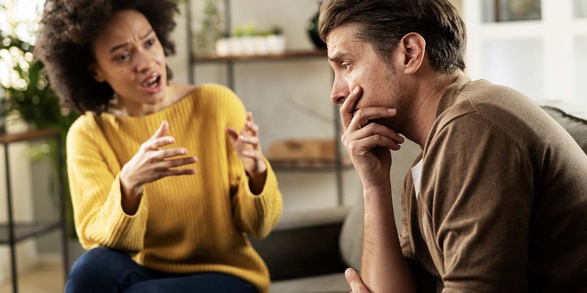 woman arguing with man